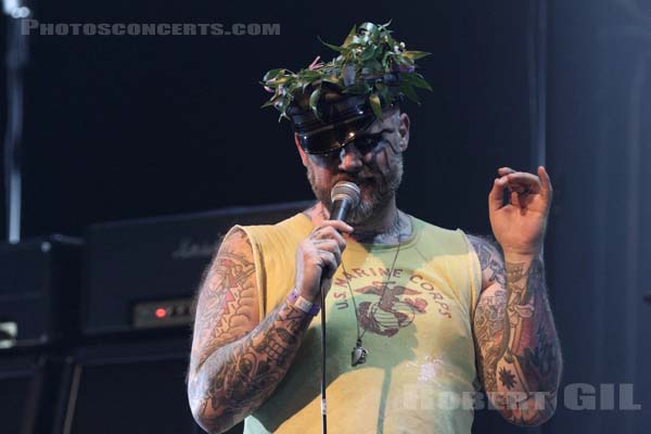 TURBONEGRO - 2017-06-09 - NIMES - Paloma - Grande Salle - 